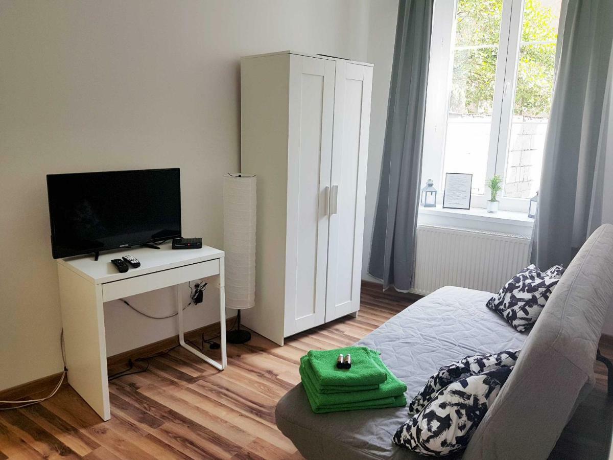 Apartament Nr 15 - 2 Pokoje Z Prywatnymi Lazienkami Centrum Poznań Extérieur photo